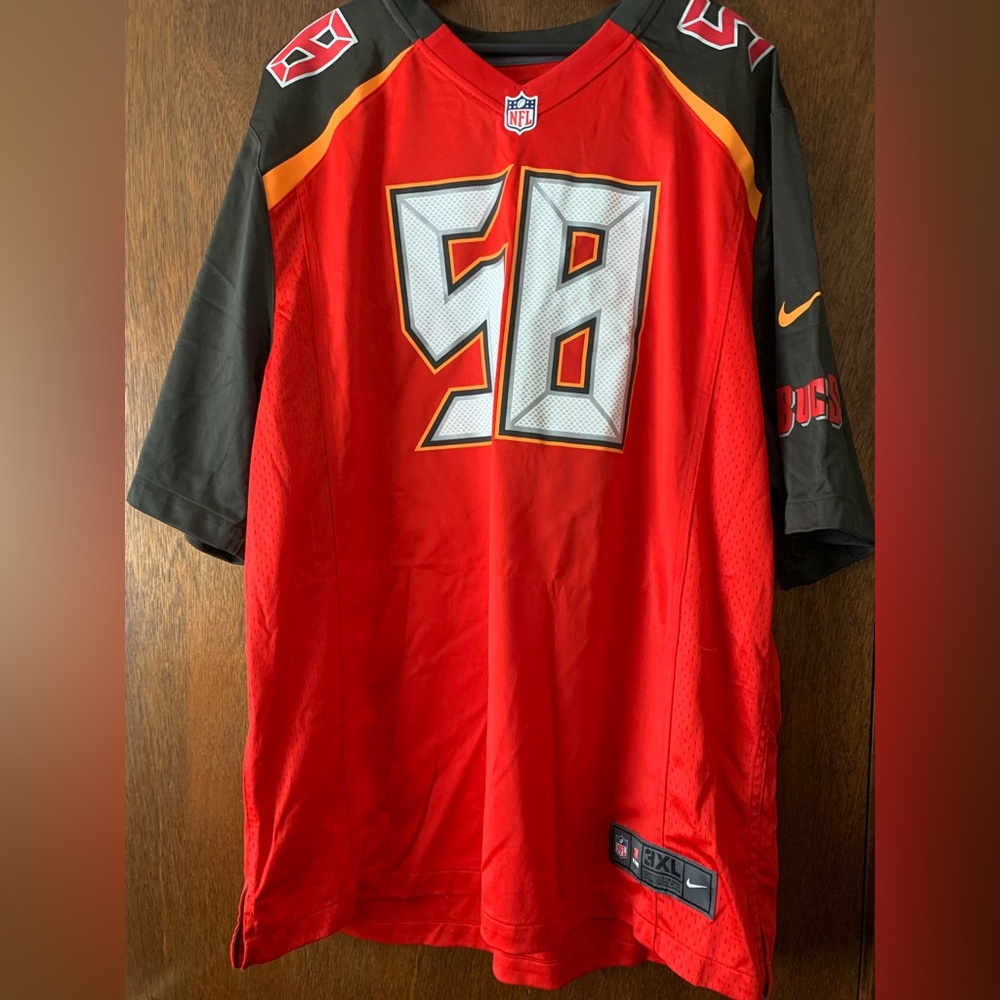 Men’s 3XL Tampa Bay Buccaneers Jersey (58 Alexander)